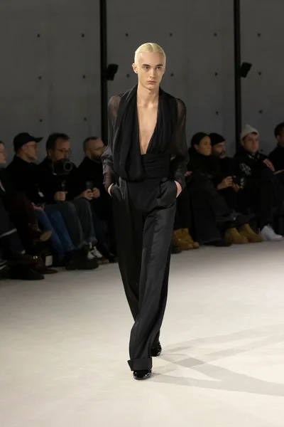 Look 42